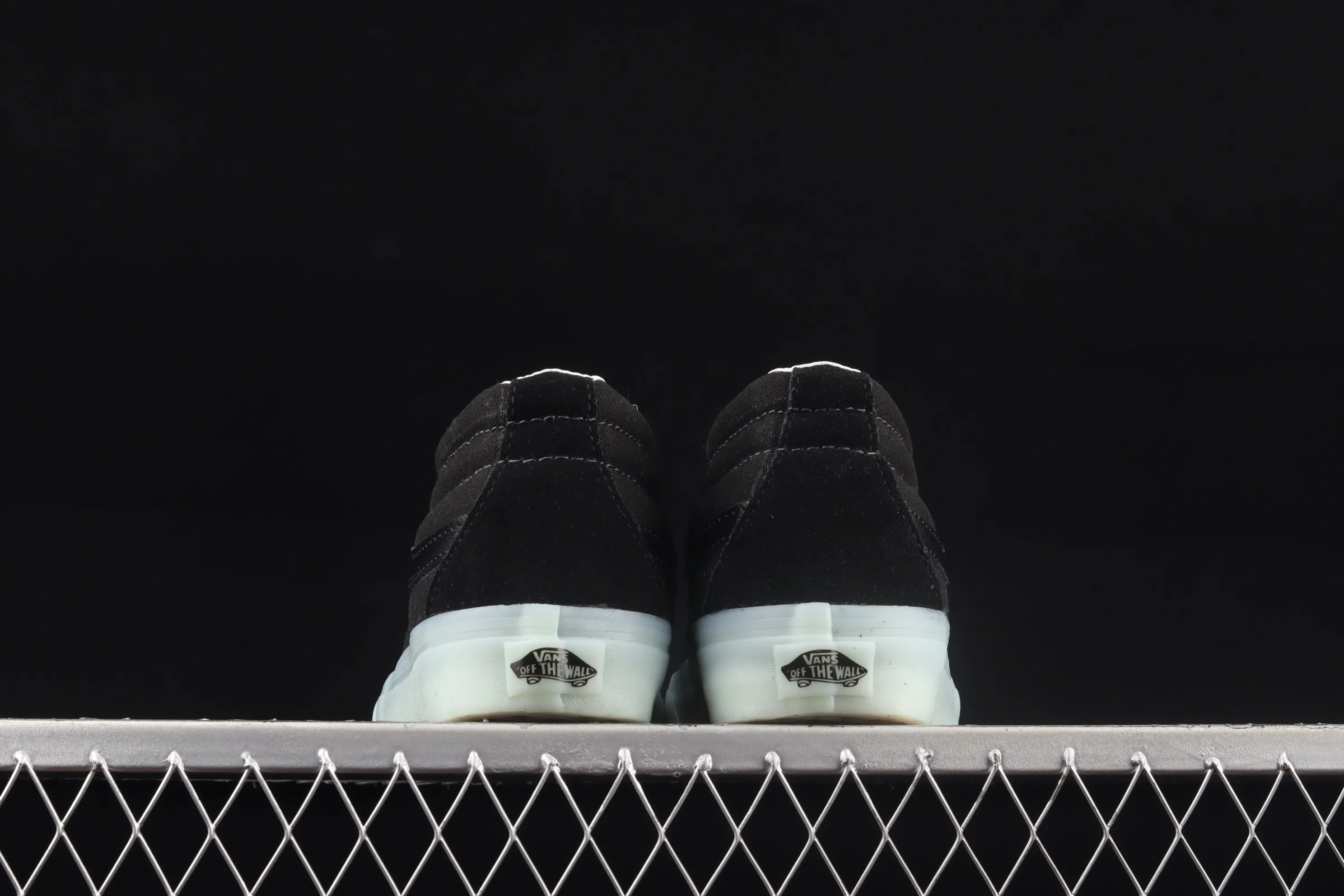 All categories Vans Vans series Vans Mid Vans China Vans Sk8-Mid official new cool transparent glass glue black Chinese sneakers VN0A3WM3ABC